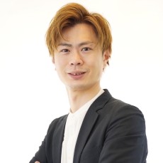 鈴木 隼人